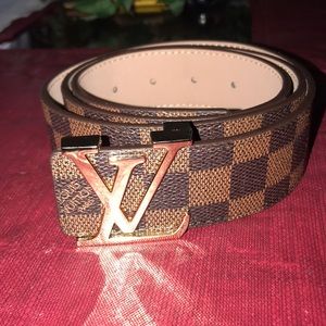 Louis Vuitton belt